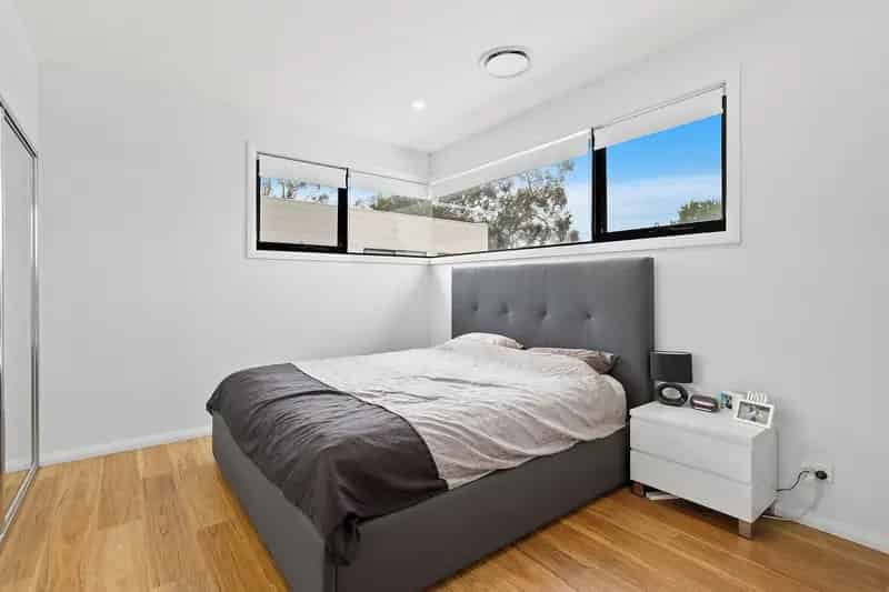 Real Estate For Lease - 3/17 Buckland Street - Balgownie , NSW