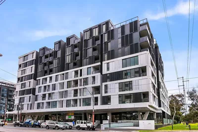 Rent Two Bedroom Apartment in Brunswick East with Modern Amenities
