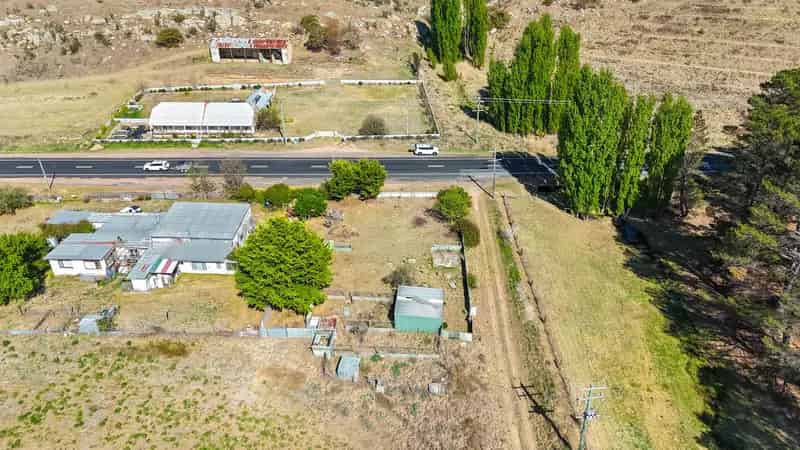 Buy land in Bunyan with 839m² block and endless potential