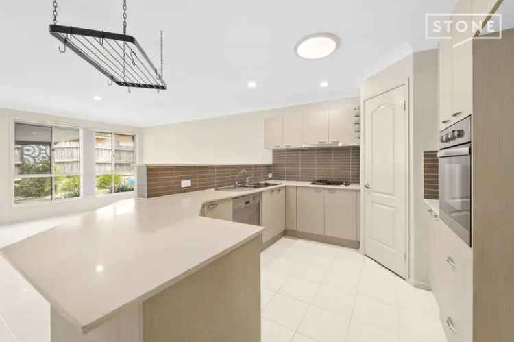 4 Bed 2 Bath Family Home Cameron Park NSW