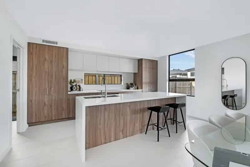 Buy House in Gables NSW with Modern Design and Key Features