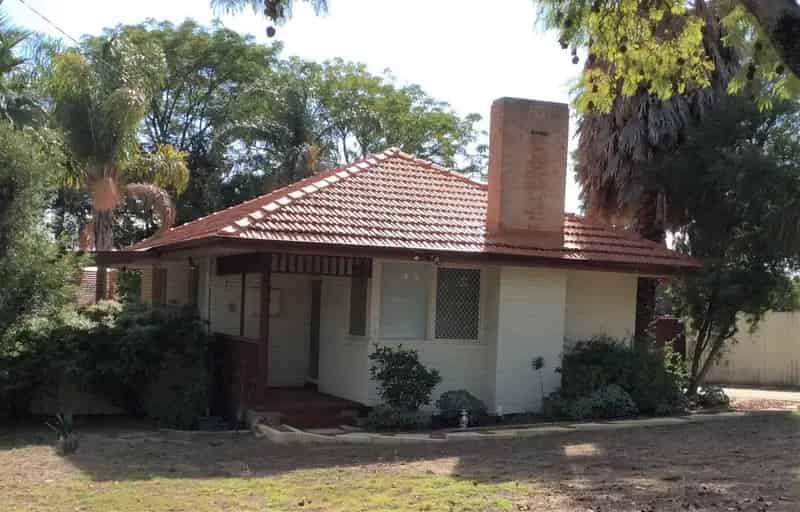 Buy Lovely 3 Bedroom House in Calista with Modern Features