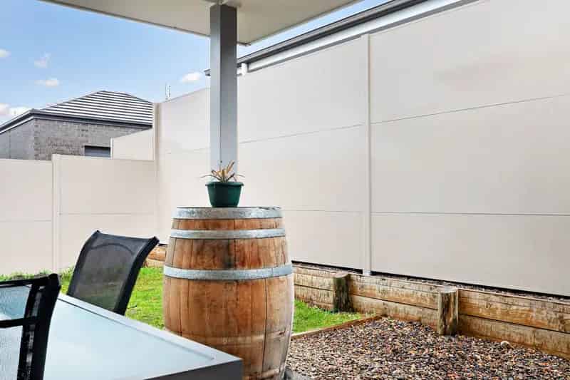 Lease Family Home 109 Triton Boulevard North Rothbury With Four Bedrooms