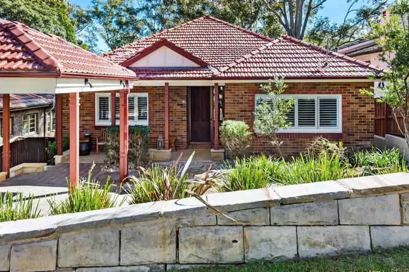 4 rooms house of 458 m² in Sydney