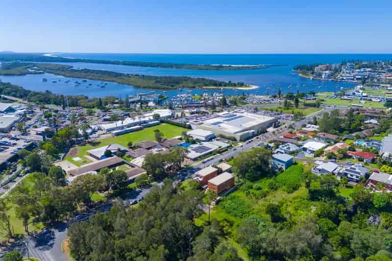LOOKING FOR A LUXURY HOME SITE….IN TOWN…NEAR AMENITIES???