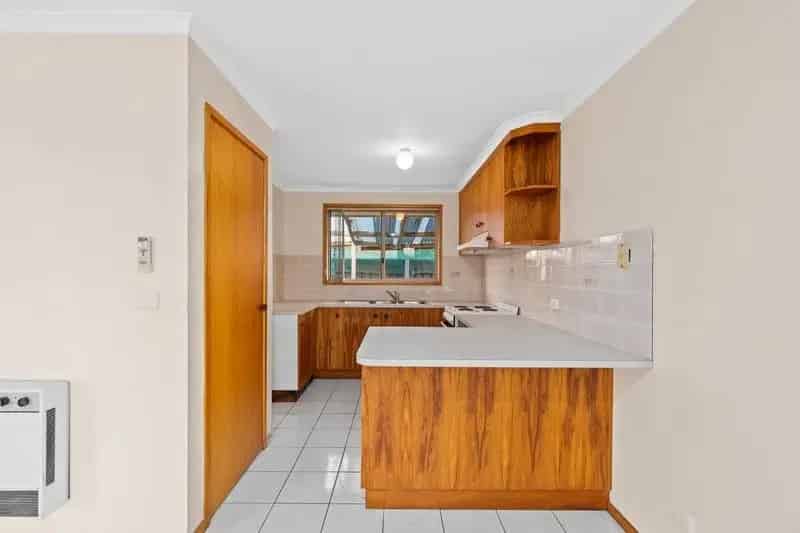 Great Location With Close To Town Convenience