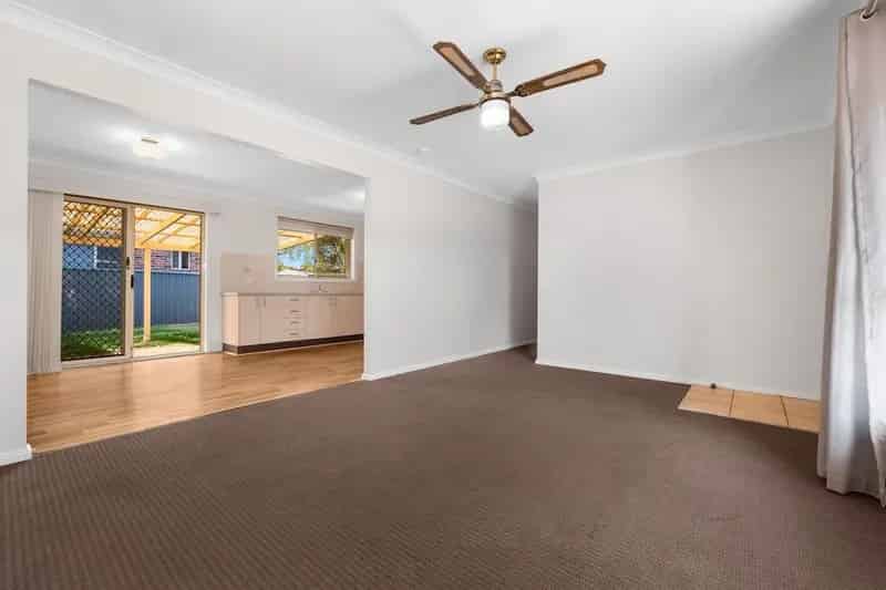 Real Estate For Lease - 2/2 Guardian Crescent - Bligh Park , NSW