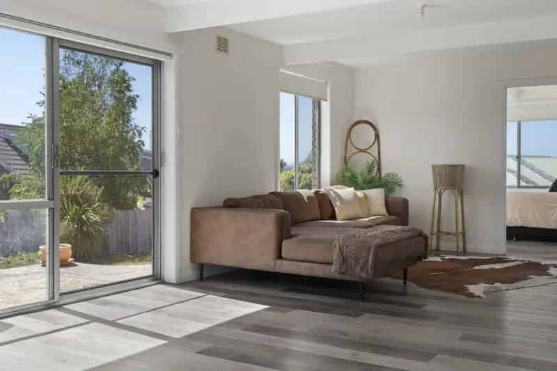 Buy House in Bridport with Renovated Features and Spacious Block