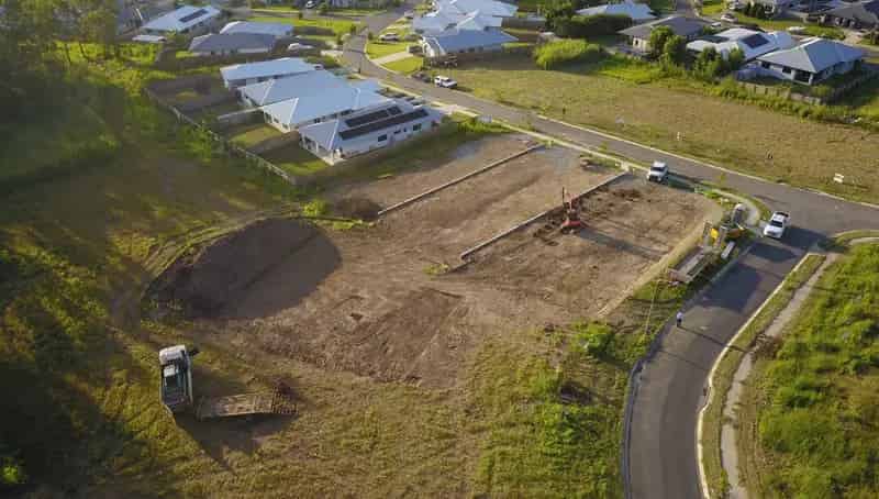 Whitsunday Lakes Estate, Cannonvale