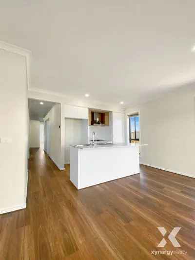 4 Bedroom House in Rockbank Melbourne