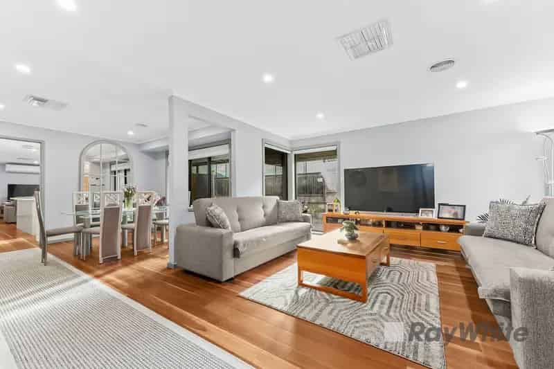 FULLY RENOVATED FAMILY HOME IN THE HEART OF DANDENONG!