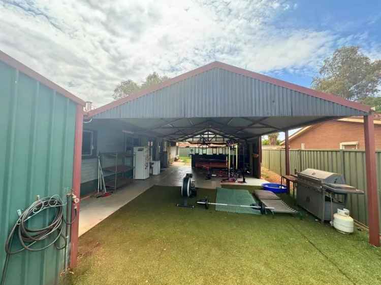 Refurbished Family Home with Workshop in Central Newman