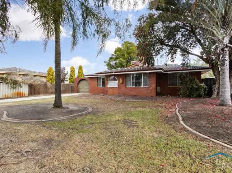 House For Sale in City of Gosnells, Western Australia