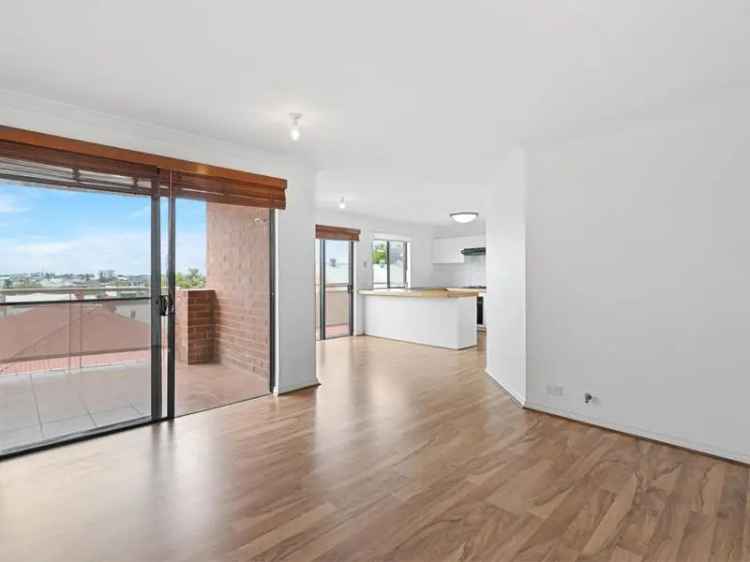 Apartment For Rent in Perth, Western Australia