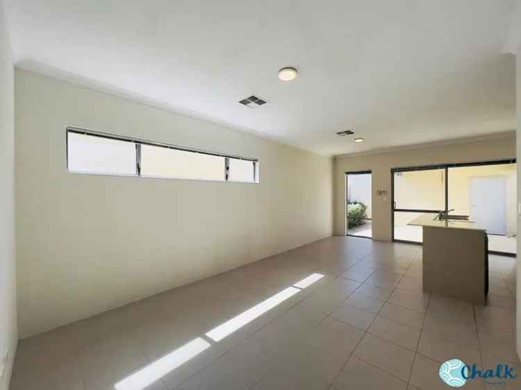 3x2 Low Maintenance Home Near Baldivis Primary School