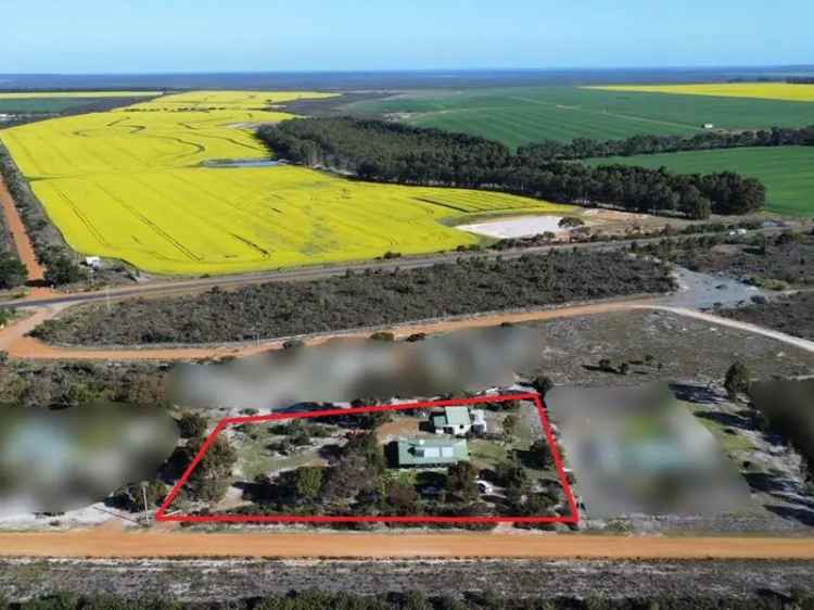 House For Sale in Shire Of Esperance, Western Australia