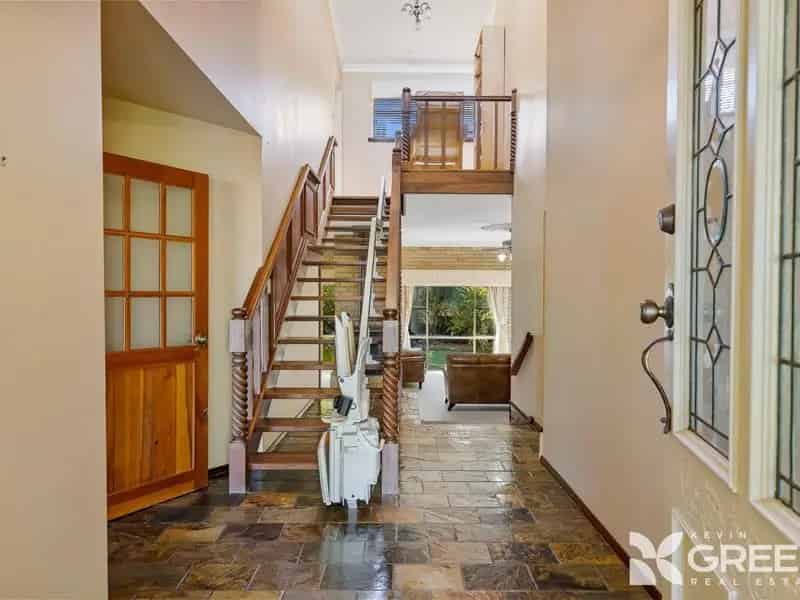 House For Sale , Shire of Murray, Western Australia