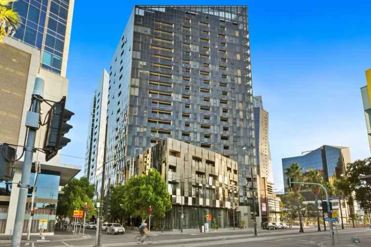 2 Bedroom 2 Bathroom Apartment Melbourne CBD