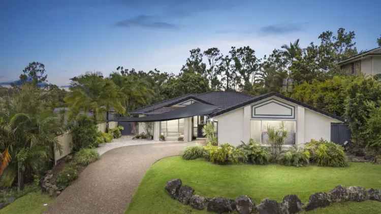 Lease Family Home with Office in Oxenford QLD