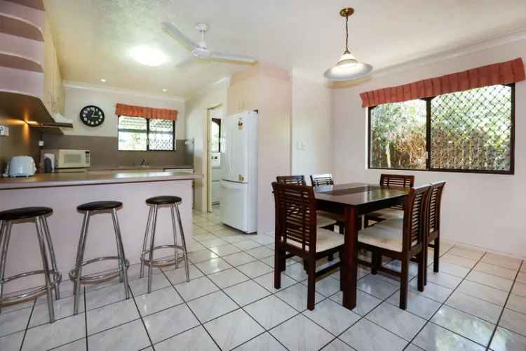 4 Bedroom house in the Heart of Annandale