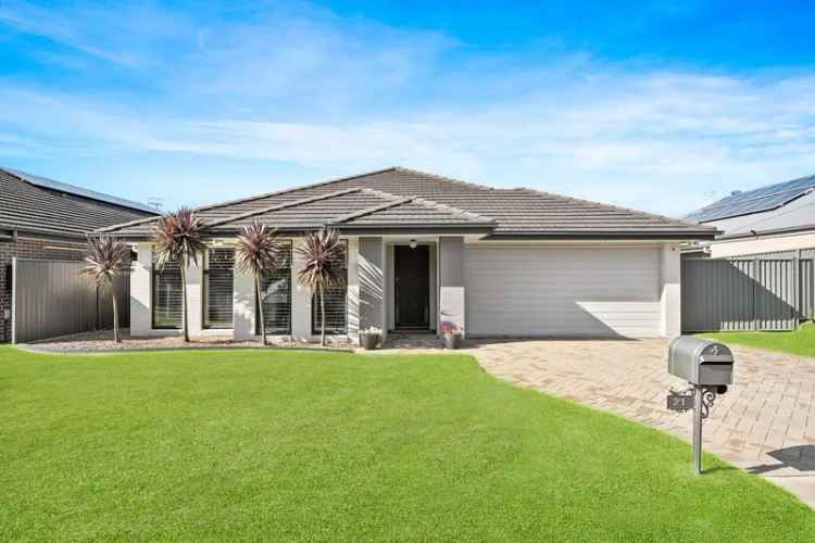 Buy House in Mardi NSW with Pool and Modern Design