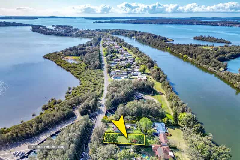 Build Land for Sale in Dora Creek Level Block with Great Frontage
