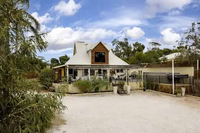 House For Sale , Geraldton, Western Australia