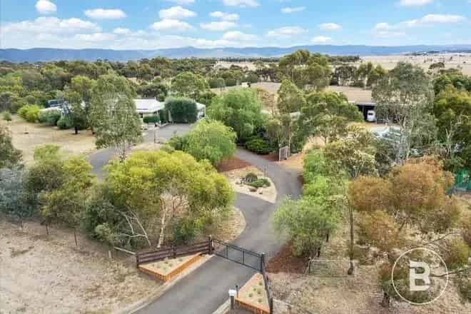 House For Sale , 27, Dodemaide Circuit, Shire of Moorabool, Victoria