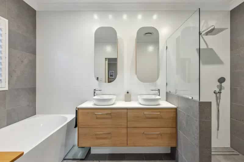 House For Sale , Town of Bassendean, Western Australia