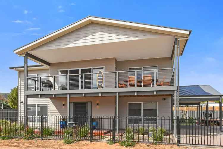 House For Sale in Sellicks Beach with Spacious Deck and Garden