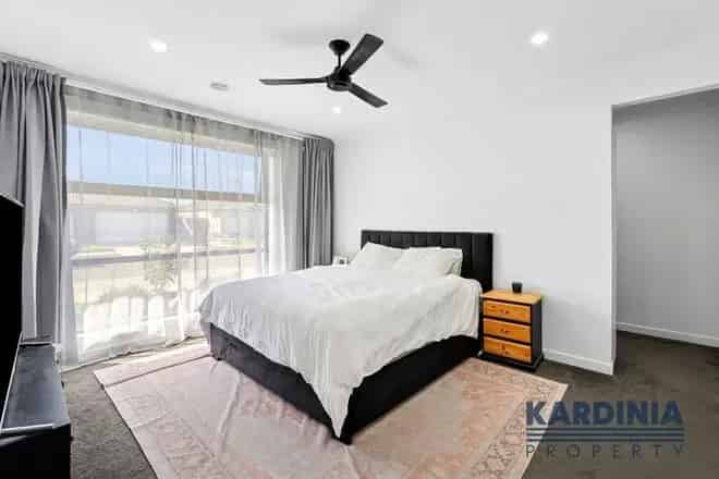 House For Sale , 41, Koolah Drive, Lara, Victoria