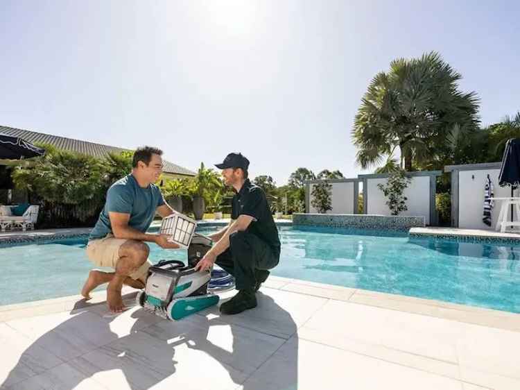 Dive into Australia's leading Pool Service Franchise