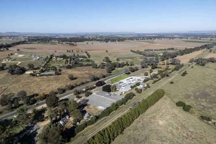 Acreage For Rent in Cowra, New South Wales