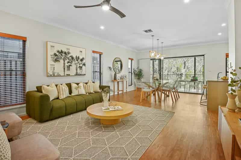 House For Sale , 64, Macquarie Circuit, City of Brisbane, Queensland