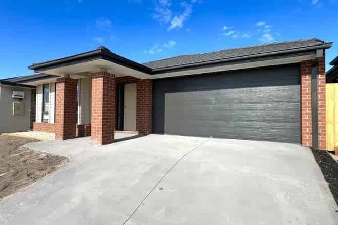 House For Rent , 13, Parsonage Crescent, Melbourne, Victoria