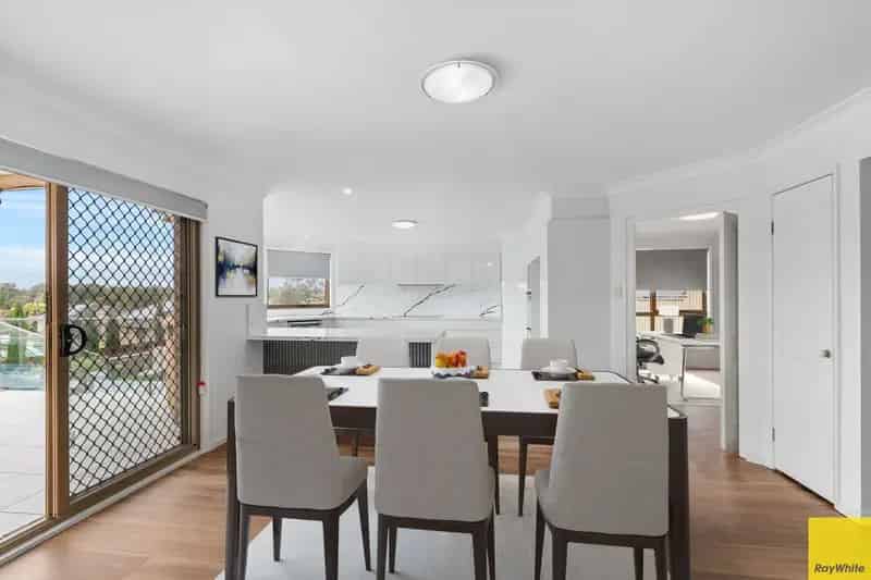 Kanahooka Point Estate: Where Luxury Meets Lifestyle!
