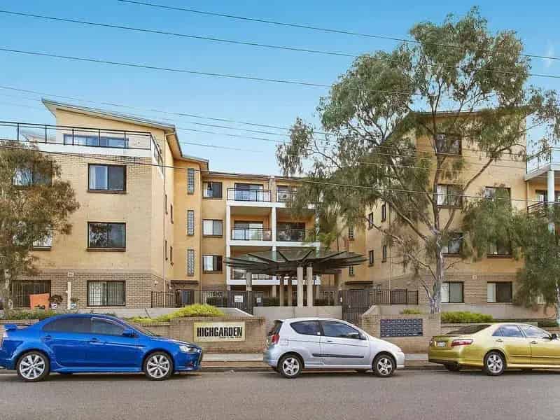 Spacious Apartment in the Heart of Hurstville - Total 212m² incl the Garage