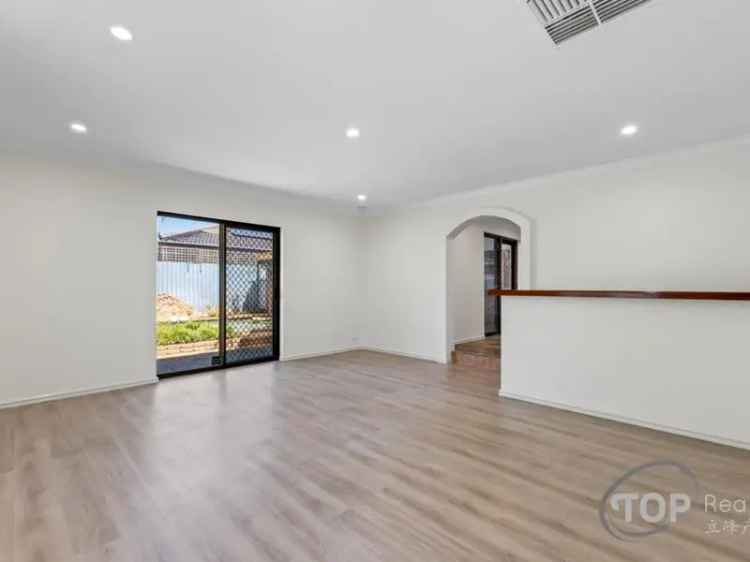 House For Sale in City of Canning, Western Australia