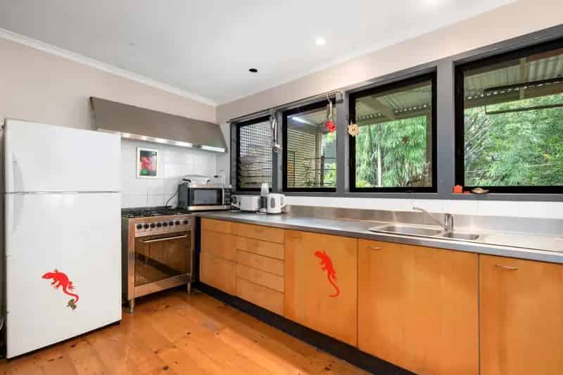 House For Sale , 28, Baynes Street, Greater Brisbane, Queensland
