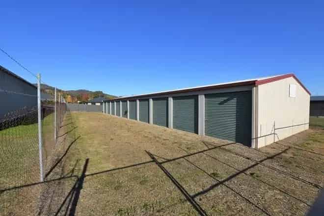 House For Rent , 14, Jubilee Street, Myrtleford, Victoria