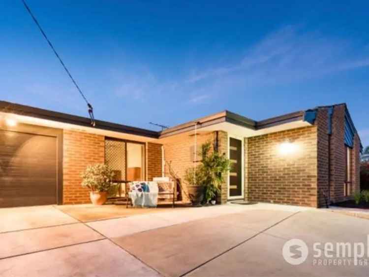 House For Sale in City of Canning, Western Australia