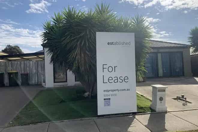 House For Rent , 7, Hydrangea Drive, Melbourne, Victoria