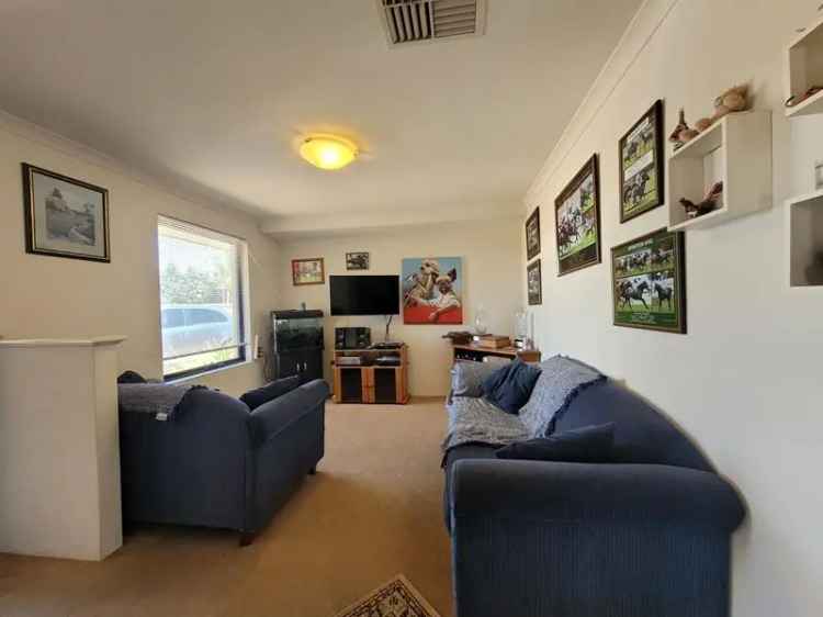 House For Rent in City of Swan, Western Australia