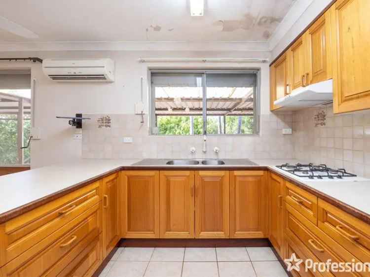 House For Sale in City Of Kalamunda, Western Australia