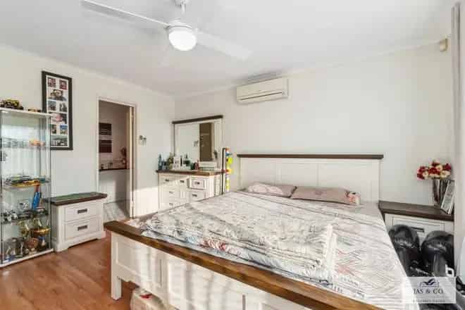 House For Sale , City of Swan, Western Australia