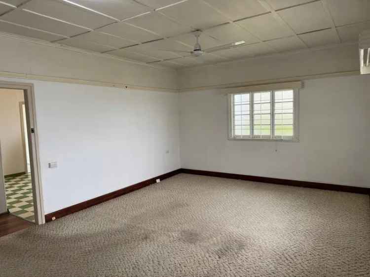 3 Bedroom House For Lease Maryborough QLD