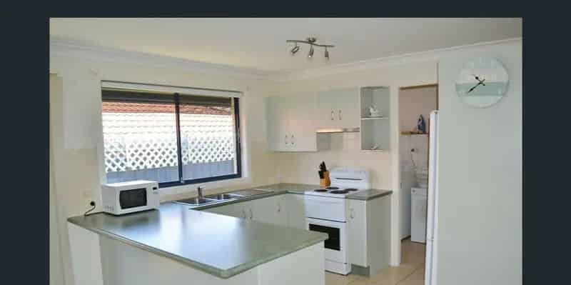 Real Estate For Lease - 3A Dennis Crescent - South West Rocks , NSW