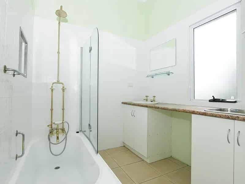 Character Home Close To The Cbd!
