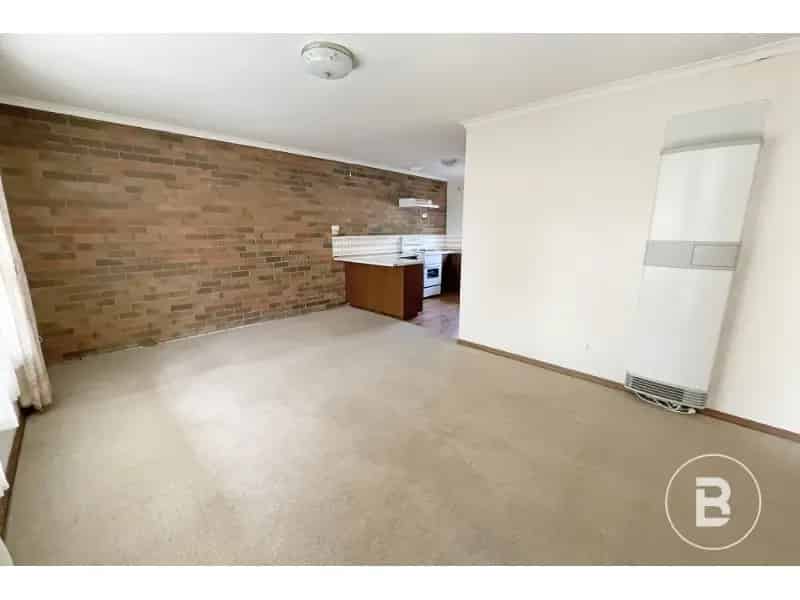 A Neat Two Bedroom Unit In Ripon Street