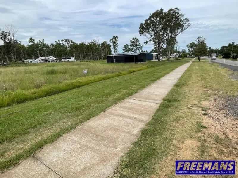 1/2 Acre Highway Frontage